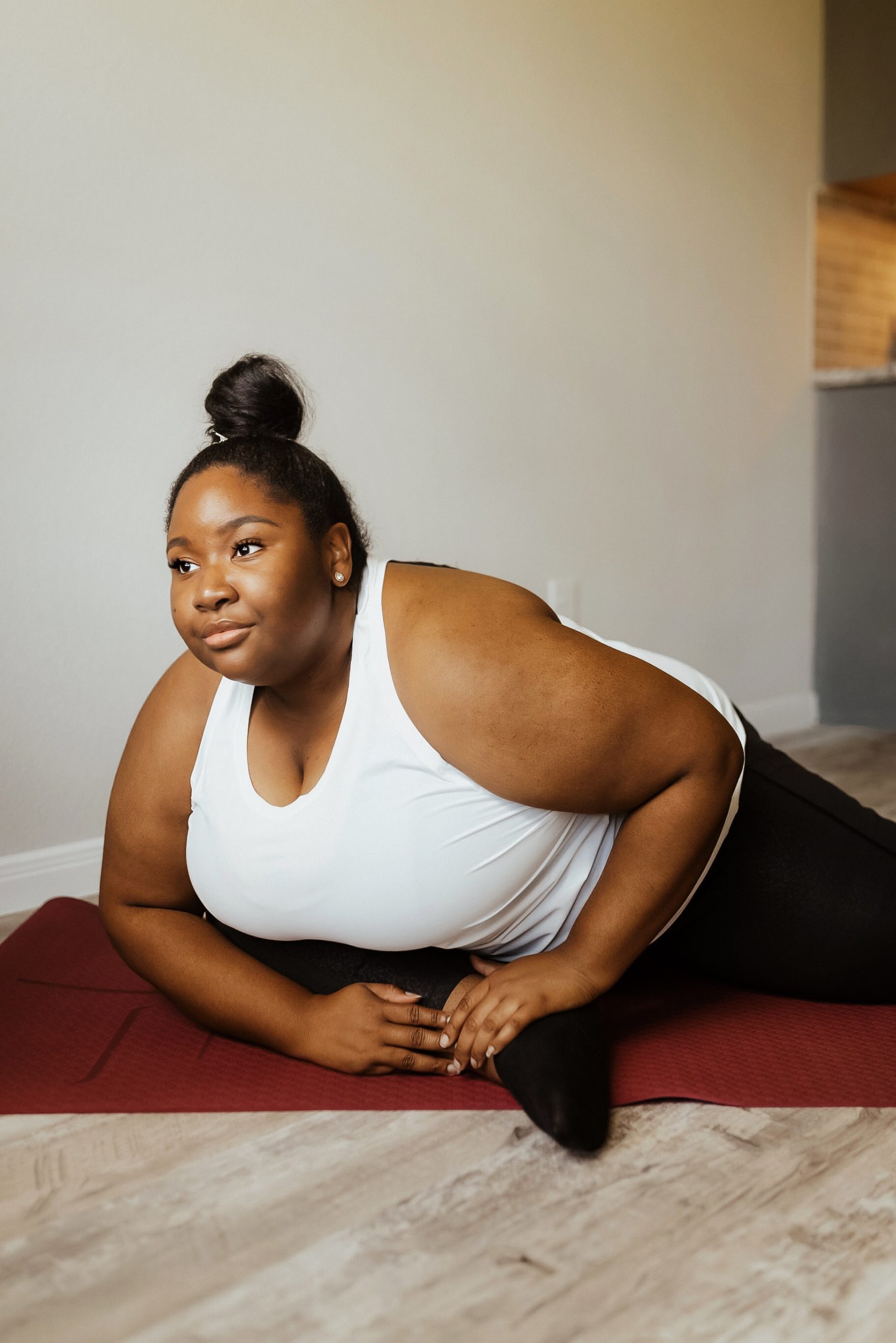 Plus Size Gym Outfit Essentials - From Head To Curve