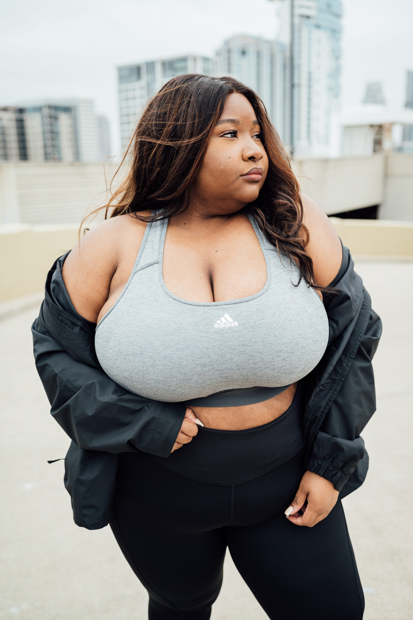 verdad motivo Serafín Relatable Adidas Plus Size Outfit You Need for your Workouts - From Head To  Curve