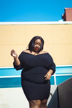 How To Be A Sexy Plus Size Woman - From Head To Curve